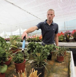 Handheld Topdressing Fertiliser Dispenser (Short) 7 Handheld Topdressing Fertiliser Dispenser (Short) -Plant Supply Store fertilEasy12 24905.1656574251